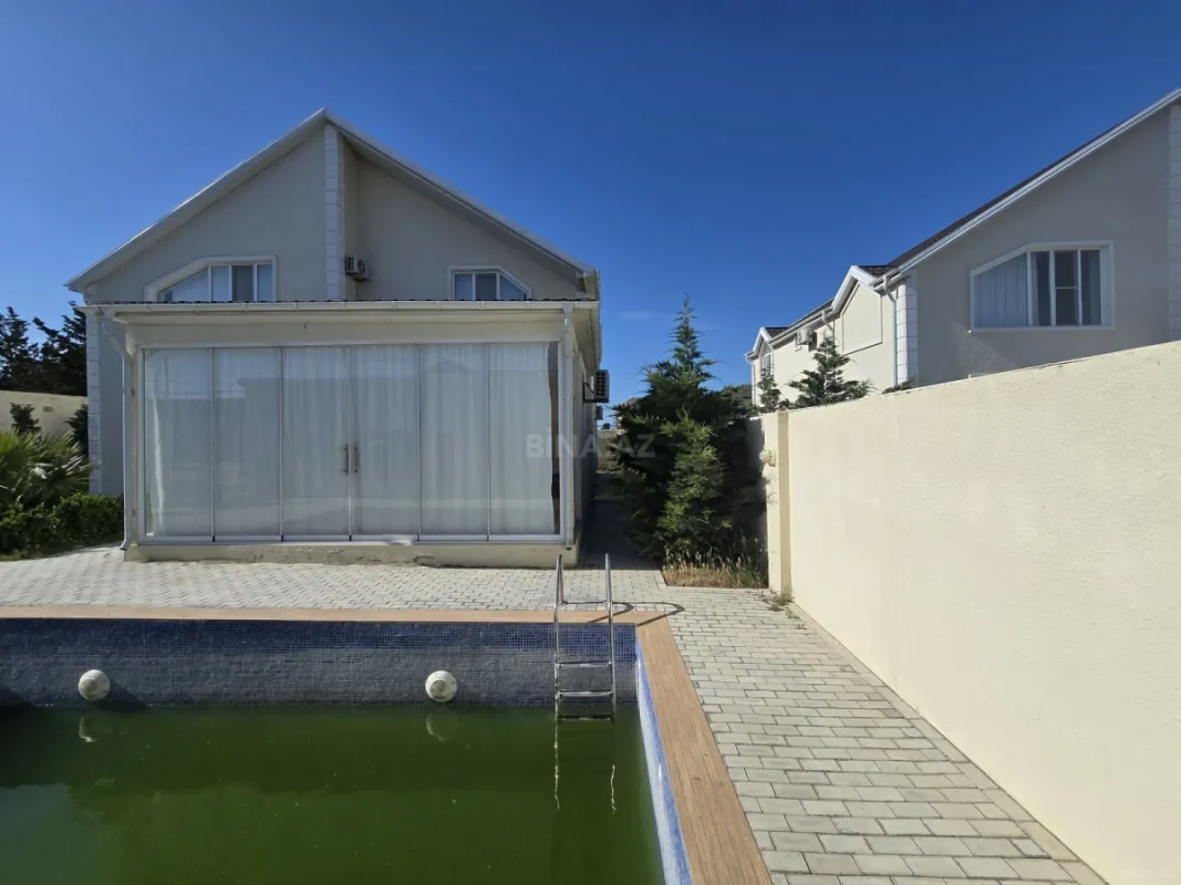 Kirayə verilir 5 otaqlı həyət evi 250 m²