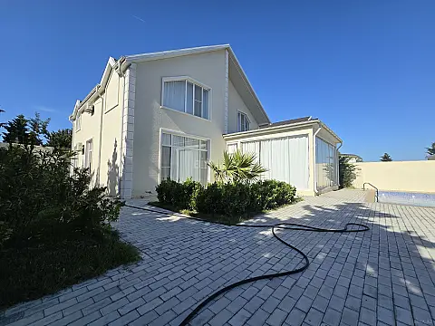 Kirayə verilir 5 otaqlı həyət evi 250 m² — Bakı, Şüvəlan 5 otaq 250.00 m²