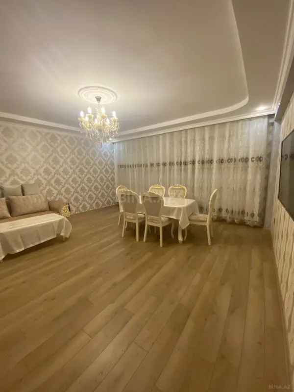 Kirayə verilir 2 otaqlı mənzil 100 m²