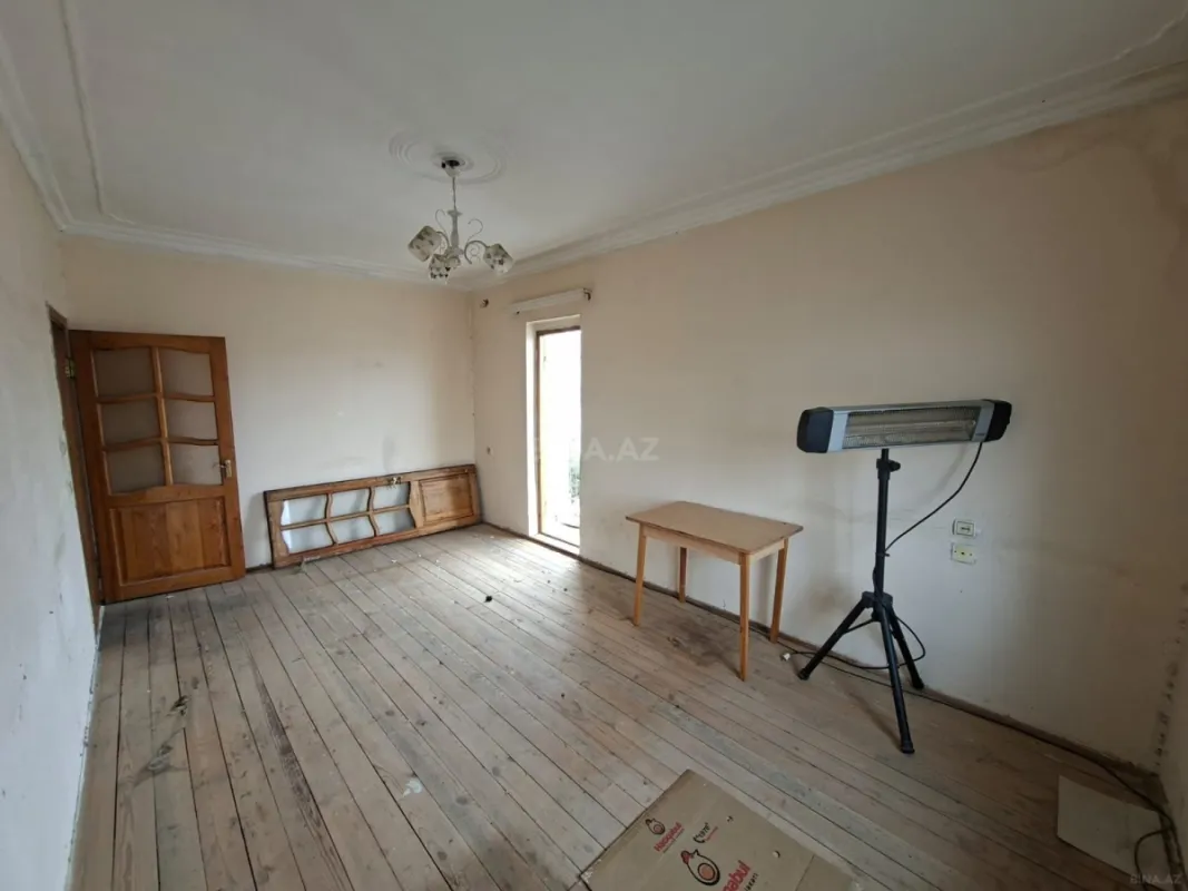 Satılır 1 otaqlı mənzil 42 m²