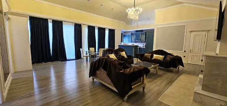 Kirayə verilir 4 otaqlı həyət evi 200 m²