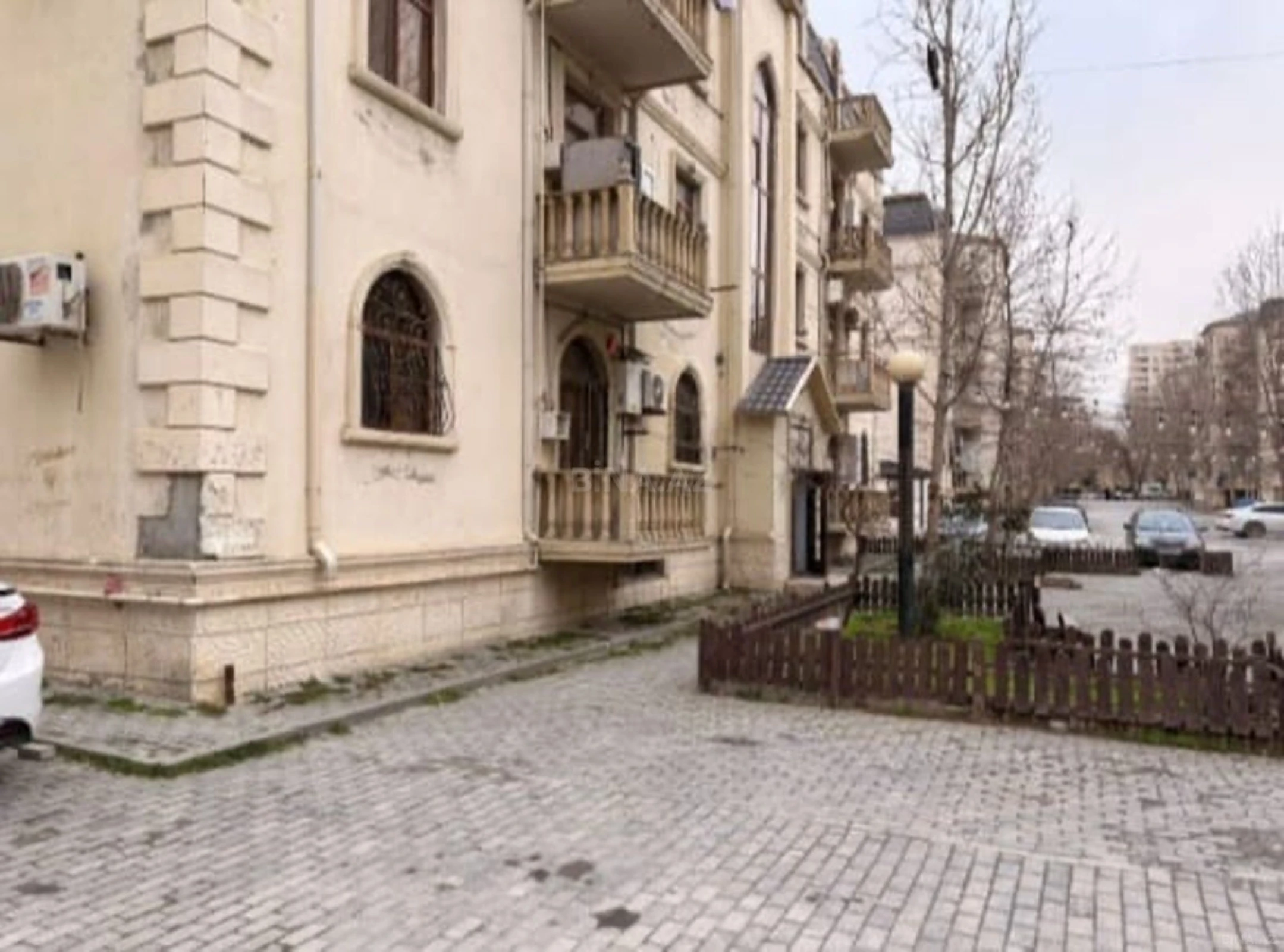 Satılır 2 otaqlı mənzil 37 m²