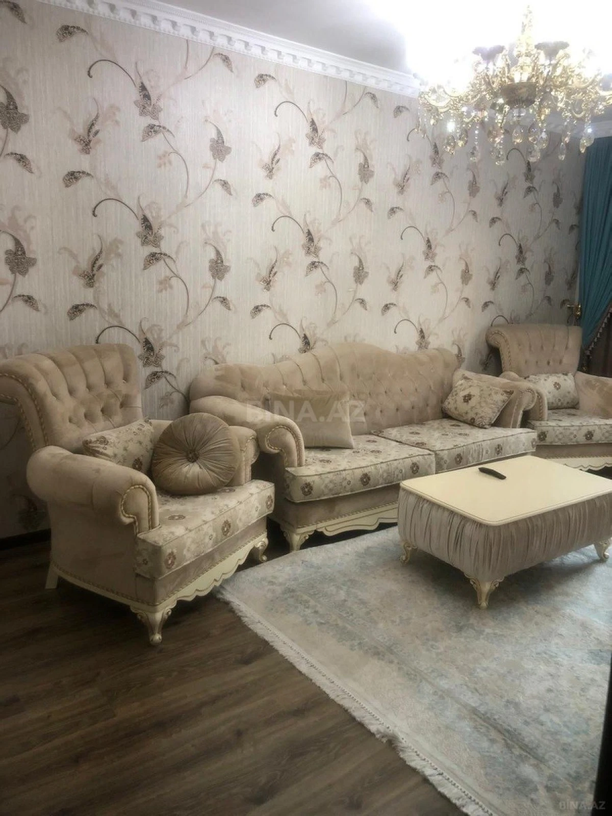 Kirayə verilir 3 otaqlı mənzil 80 m²