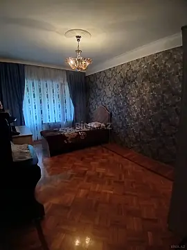 Satılır 4 otaqlı mənzil 95 m²