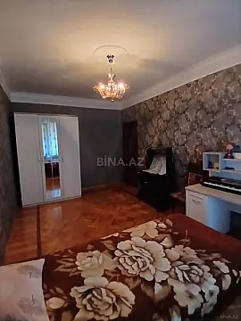 Satılır 4 otaqlı mənzil 95 m²