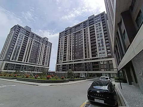 Kirayə verilir 3 otaqlı mənzil 145 m²