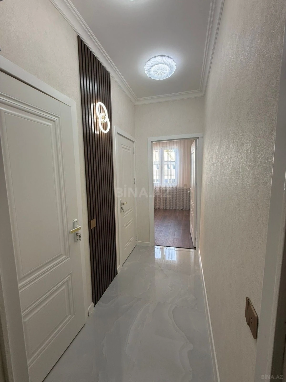 Satılır 2 otaqlı mənzil 42 m²