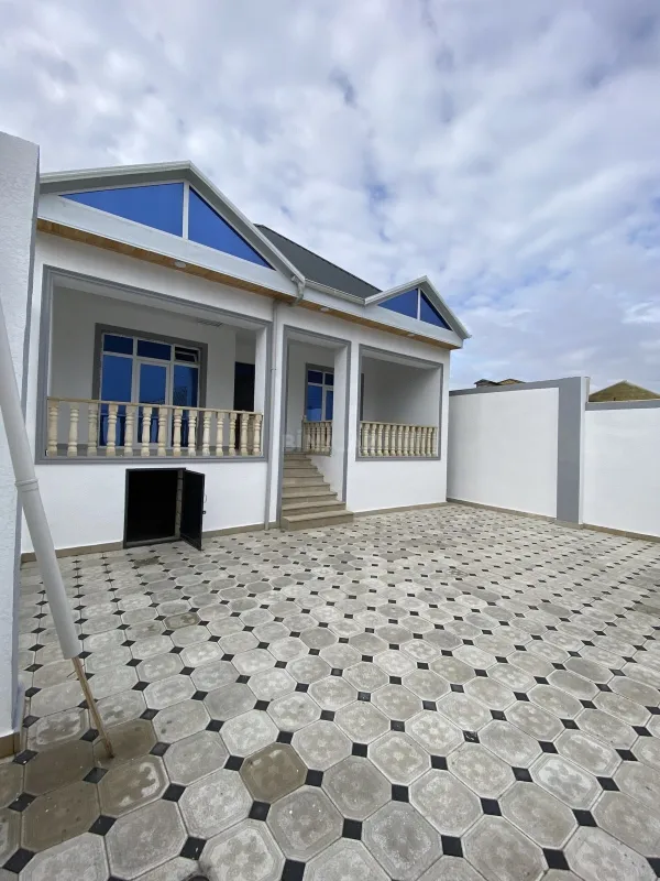 Satılır 4 otaqlı həyət evi 90 m²