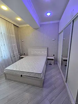 Kirayə verilir 2 otaqlı mənzil 70 m²