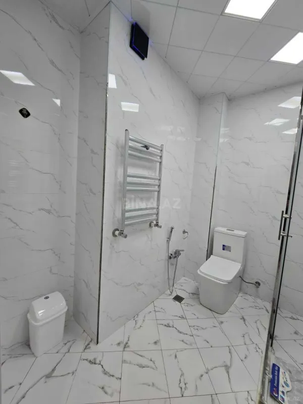 Kirayə verilir 2 otaqlı mənzil 70 m²