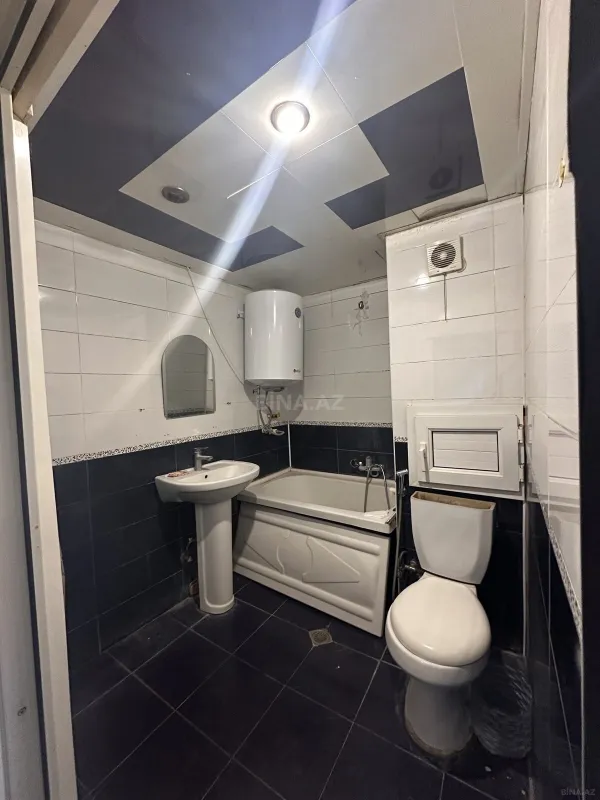Satılır 1 otaqlı mənzil 42 m²