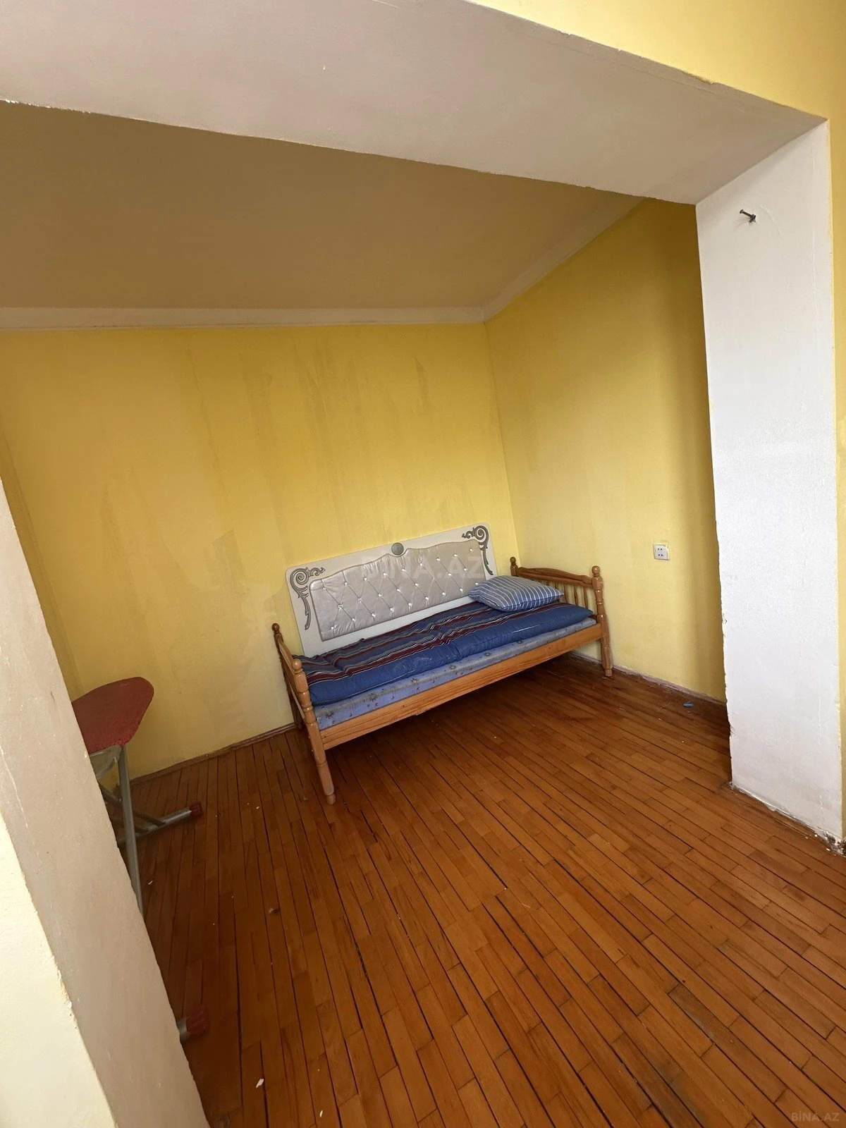 Satılır 1 otaqlı mənzil 42 m²