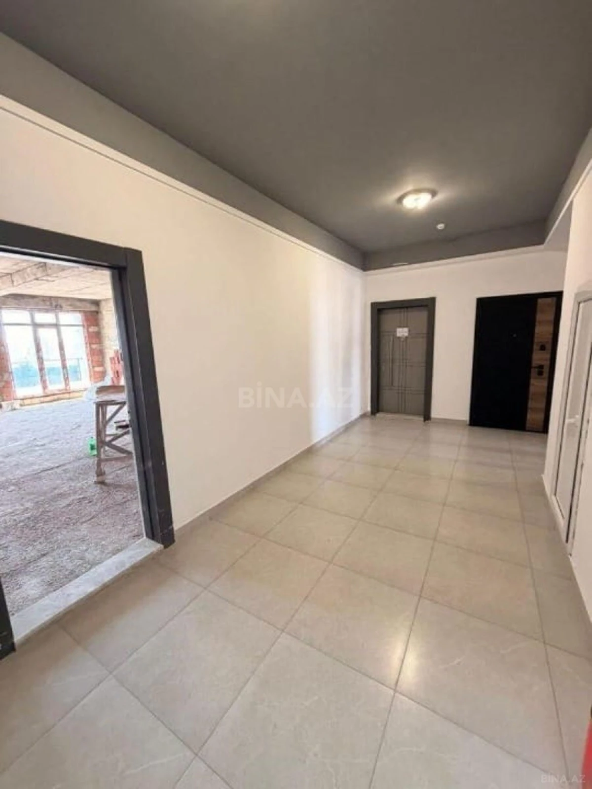 Satılır 3 otaqlı mənzil 110 m²