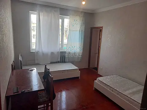 Kirayə verilir 2 otaqlı mənzil 45 m²
