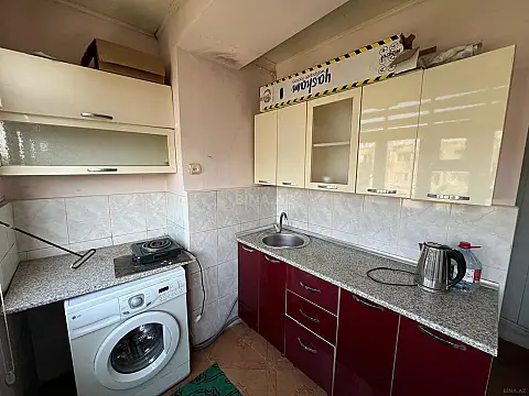 Kirayə verilir 2 otaqlı mənzil 45 m²