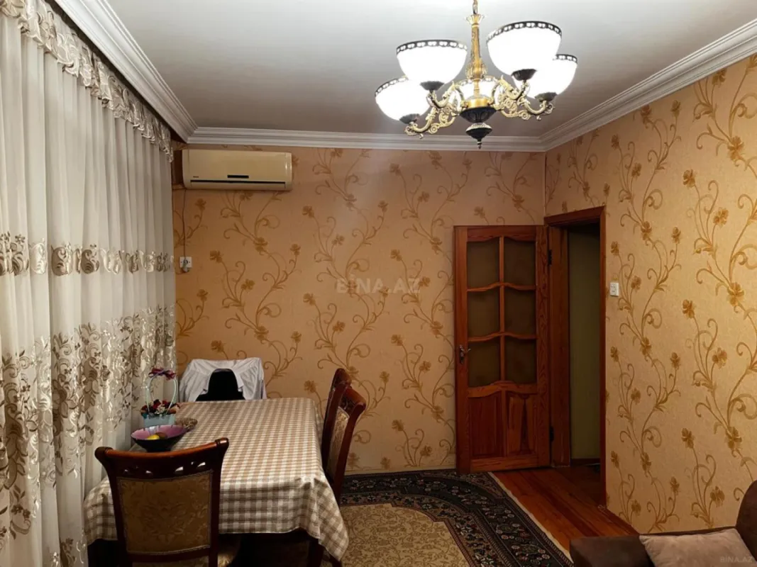 Satılır 3 otaqlı mənzil 60 m²