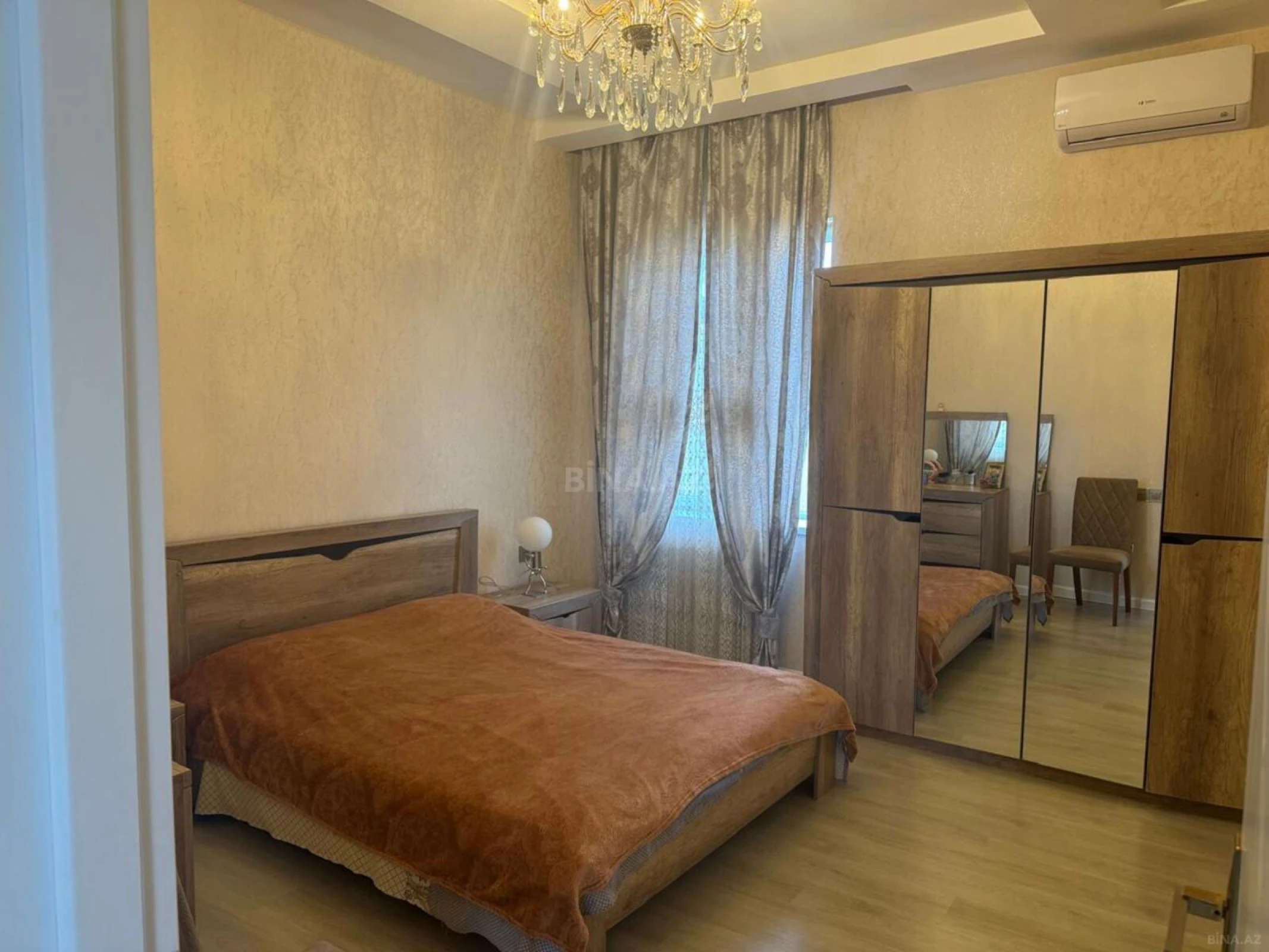 Kirayə verilir 4 otaqlı həyət evi 200 m²