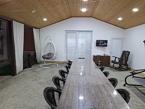 Kirayə verilir 4 otaqlı həyət evi 200 m²