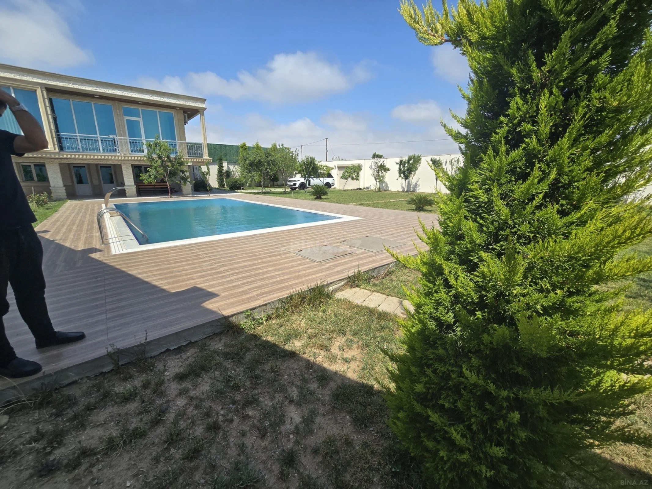 Kirayə verilir 4 otaqlı həyət evi 220 m²