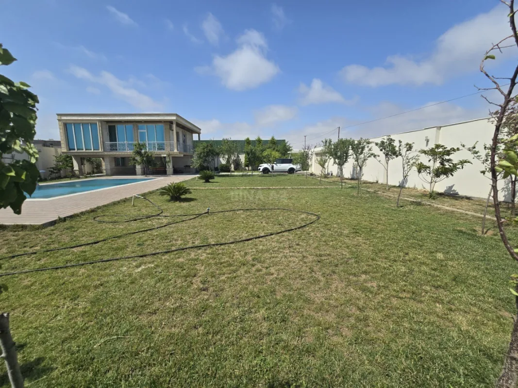 Kirayə verilir 4 otaqlı həyət evi 220 m²