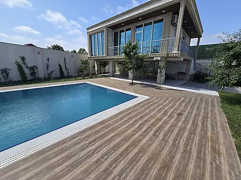 Kirayə verilir 4 otaqlı həyət evi 220 m²