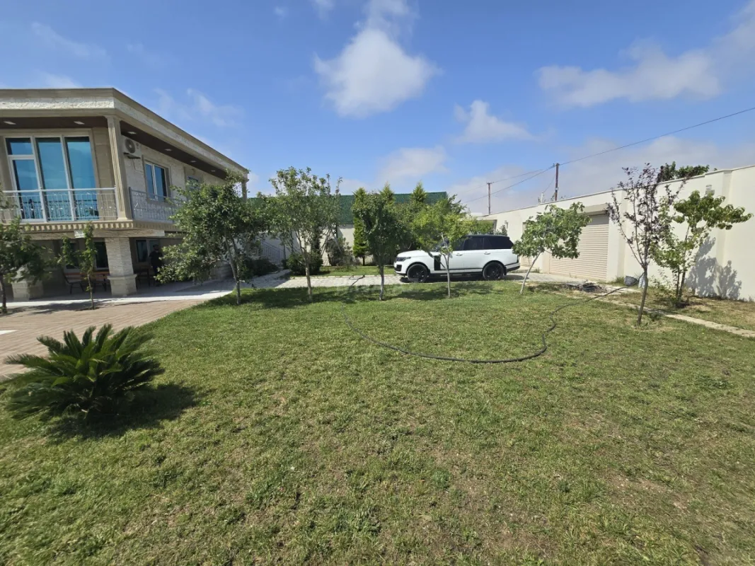 Kirayə verilir 4 otaqlı həyət evi 220 m²