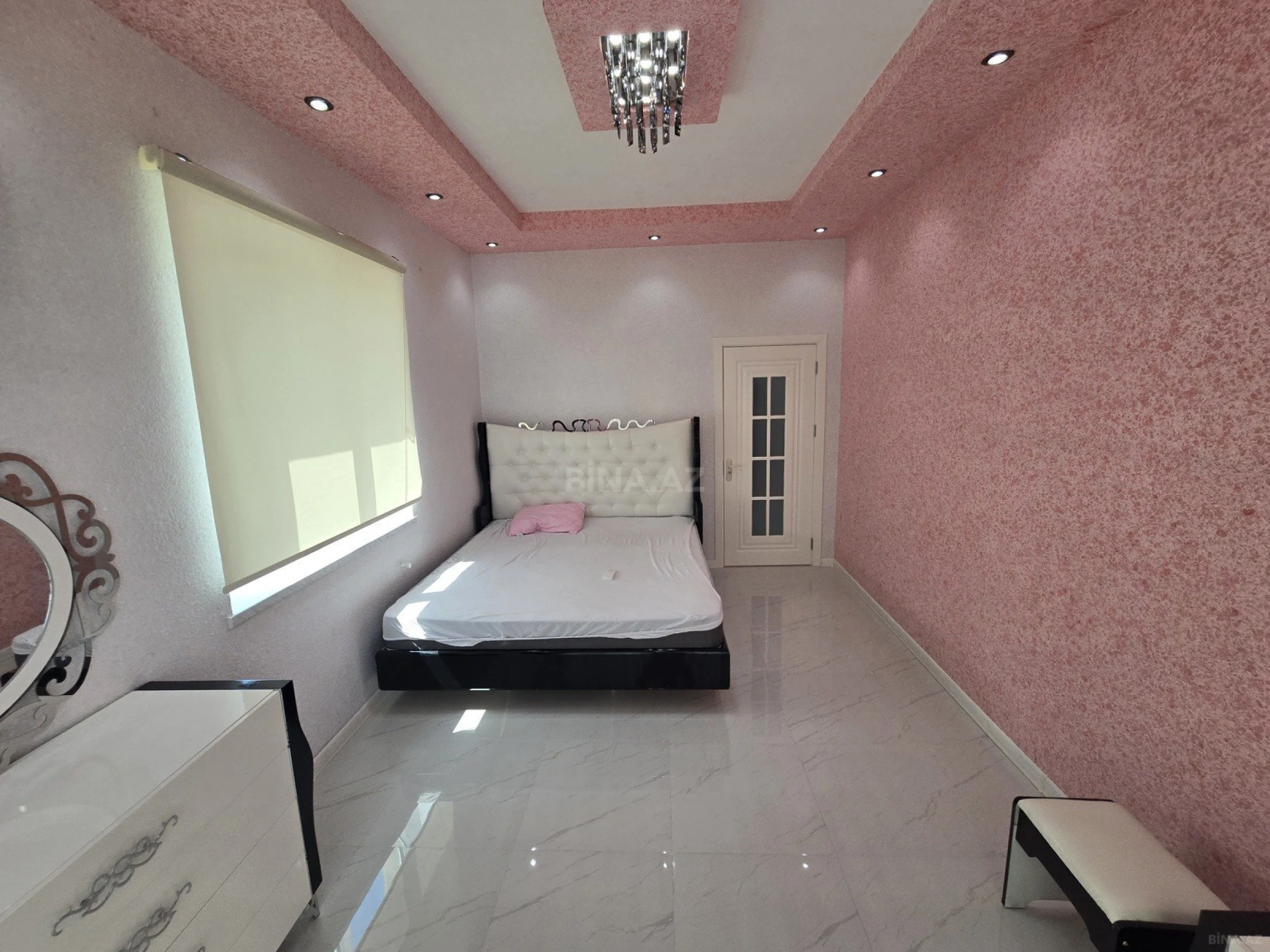 Kirayə verilir 4 otaqlı həyət evi 220 m²