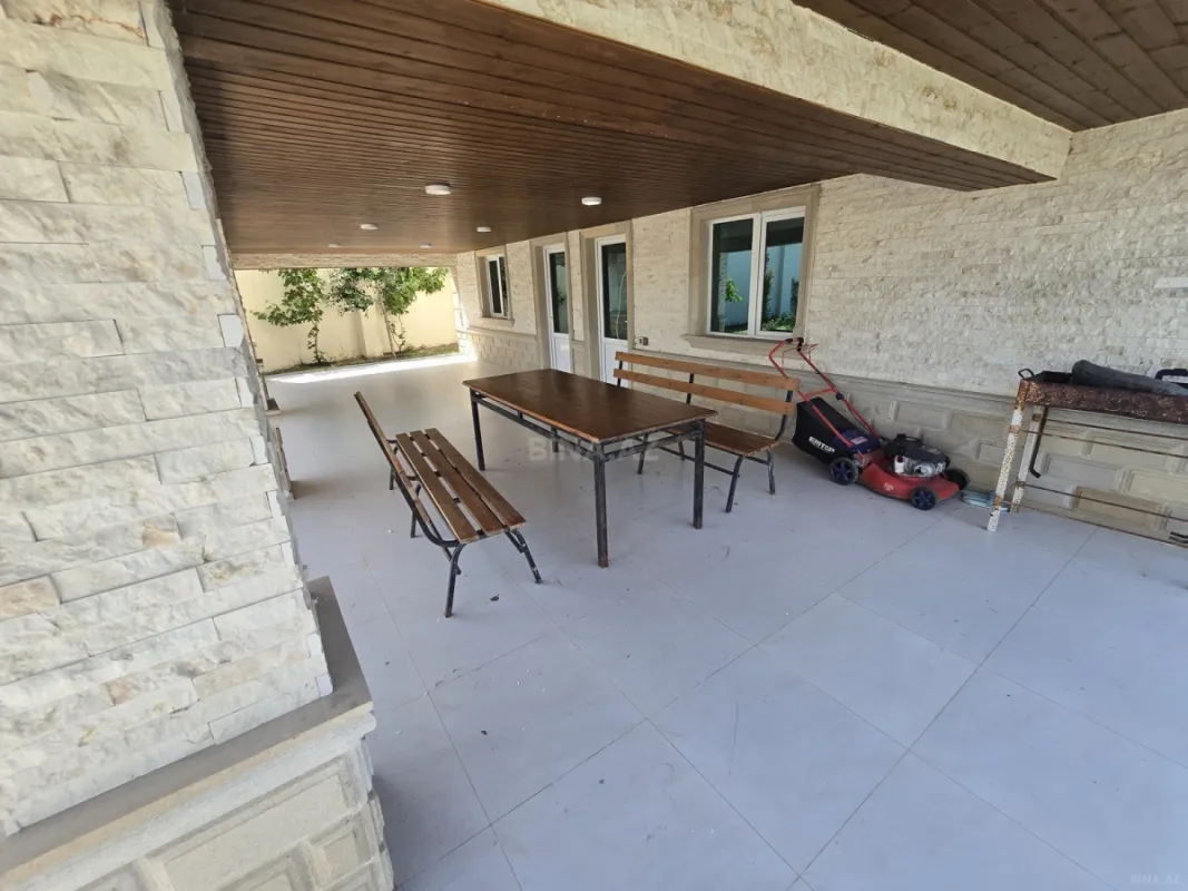 Kirayə verilir 4 otaqlı həyət evi 220 m²