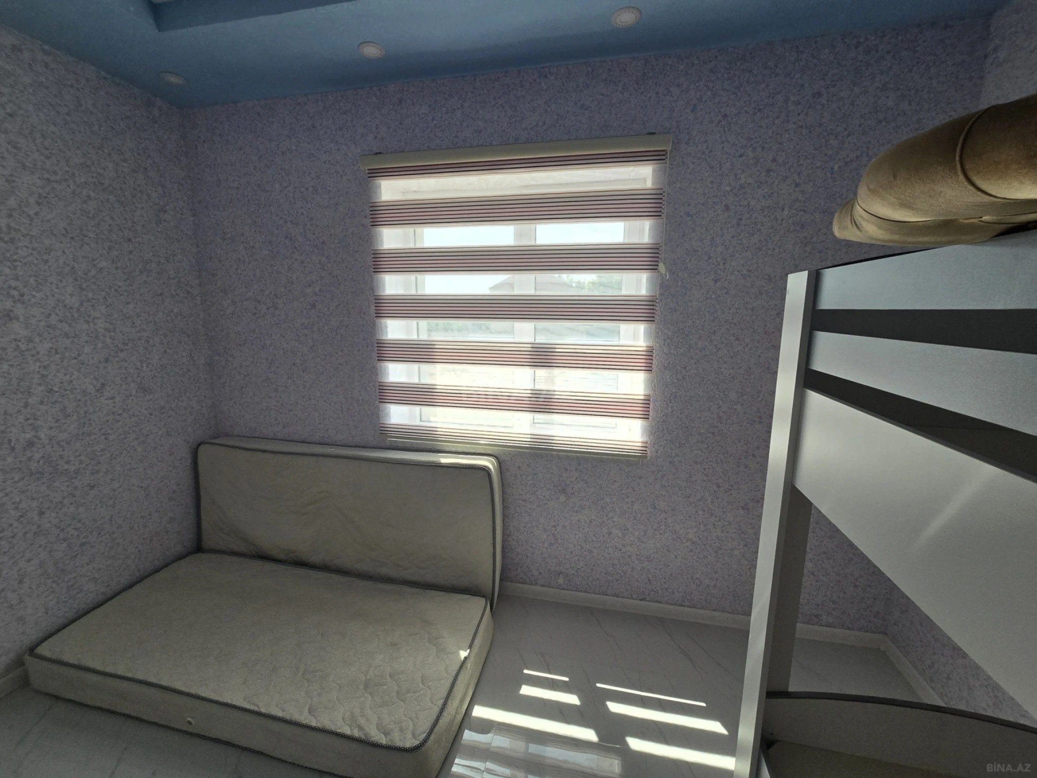 Kirayə verilir 4 otaqlı həyət evi 220 m²