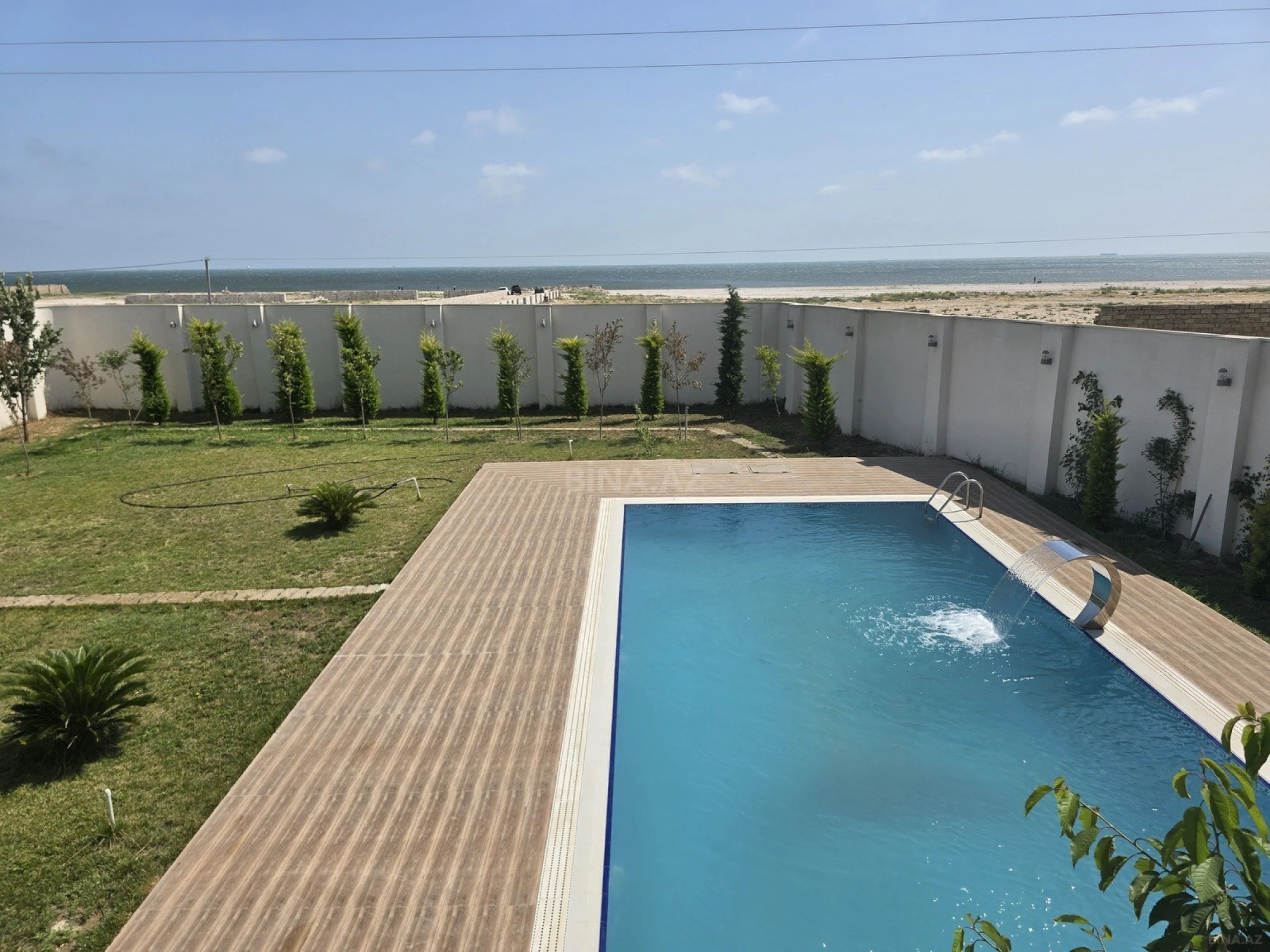 Kirayə verilir 4 otaqlı həyət evi 220 m²