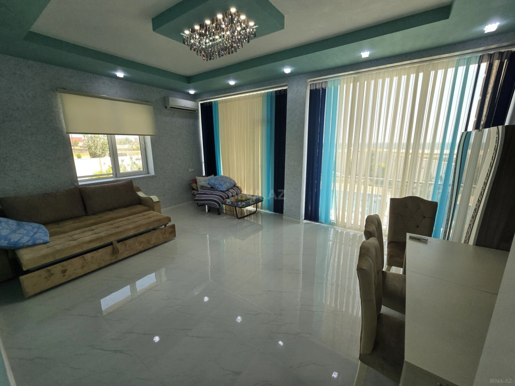 Kirayə verilir 4 otaqlı həyət evi 220 m²