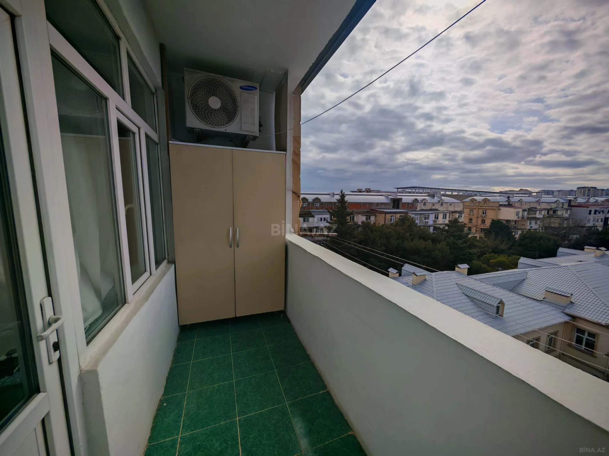 Satılır 2 otaqlı mənzil 44 m²