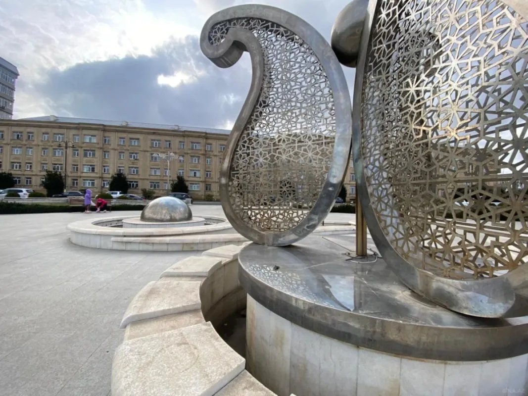 Satılır 2 otaqlı mənzil 44 m²