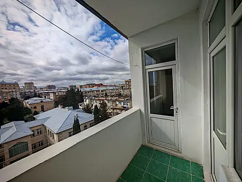 Satılır 2 otaqlı mənzil 44 m²