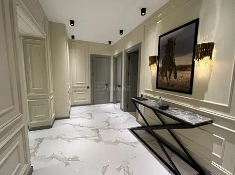 Kirayə verilir 2 otaqlı mənzil 80 m²