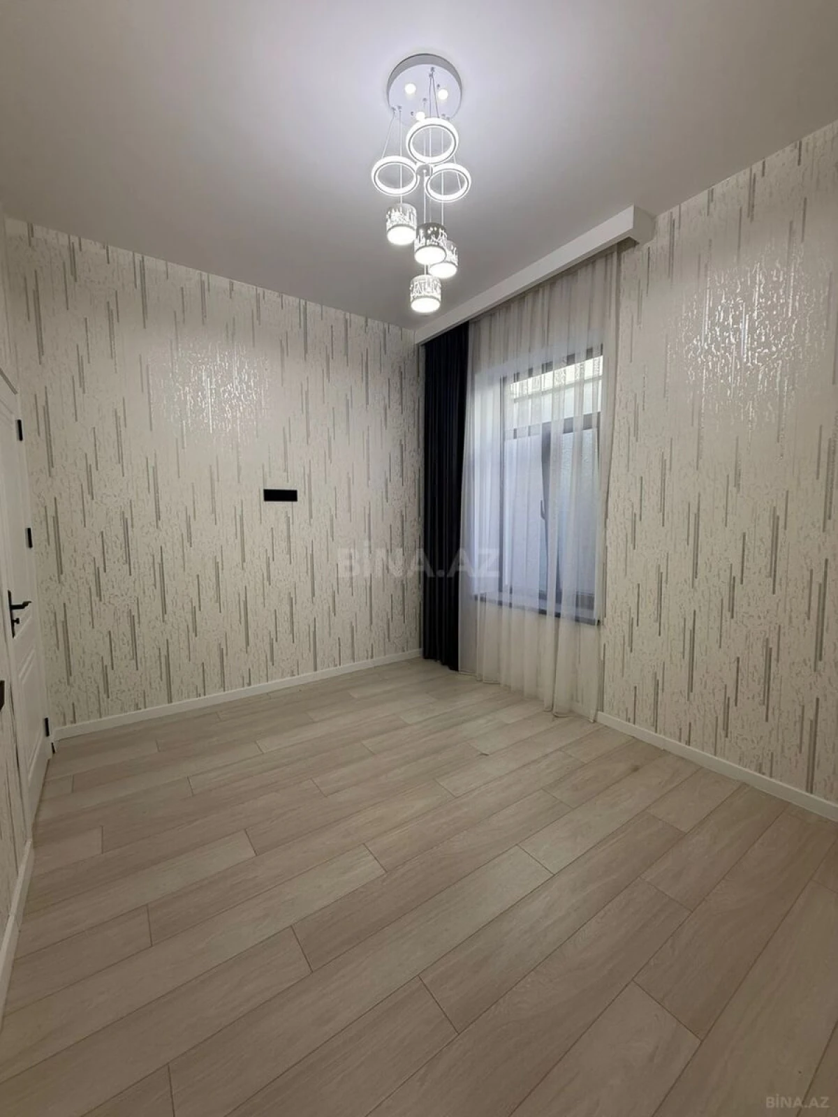 Satılır 4 otaqlı həyət evi 130 m²