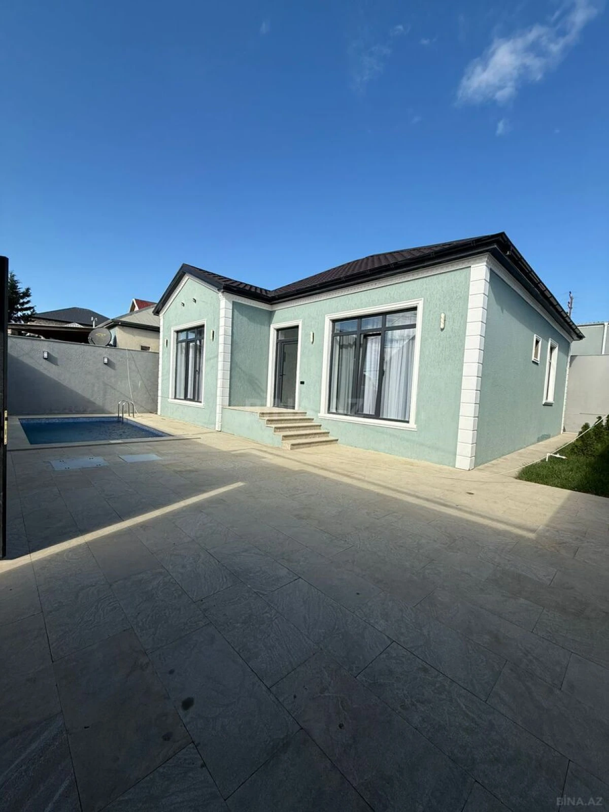 Satılır 4 otaqlı həyət evi 130 m²