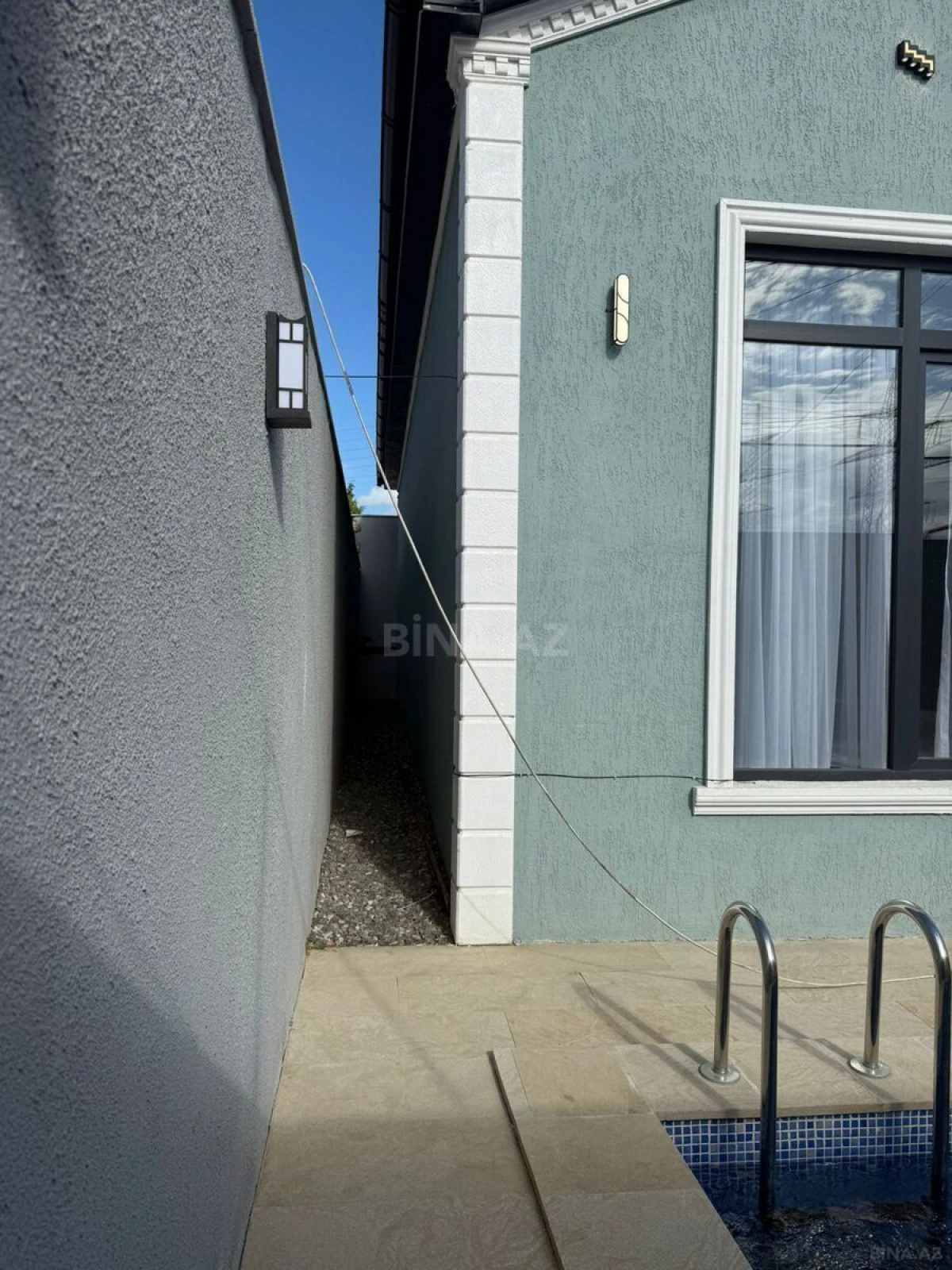 Satılır 4 otaqlı həyət evi 130 m²