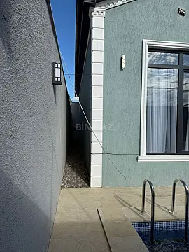 Satılır 4 otaqlı həyət evi 130 m²