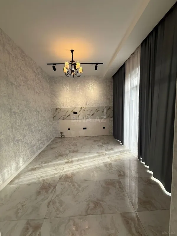 Satılır 4 otaqlı həyət evi 130 m²