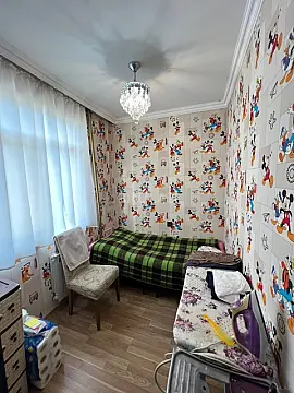 Satılır 2 otaqlı mənzil 42 m²