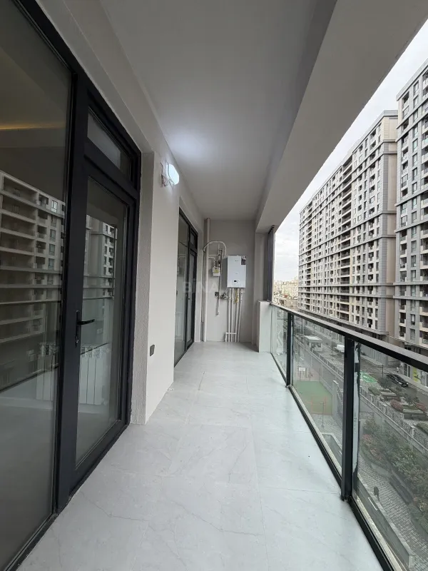 Satılır 3 otaqlı mənzil 100 m²