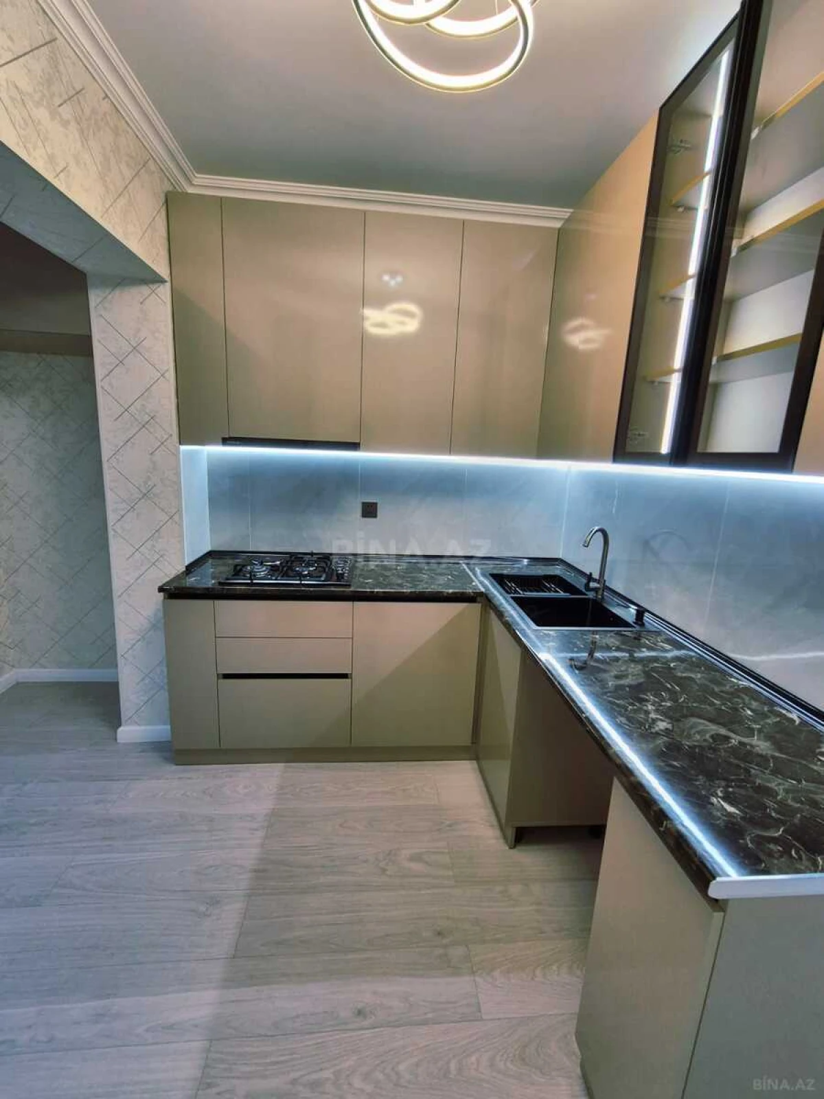 Satılır 3 otaqlı mənzil 80 m²