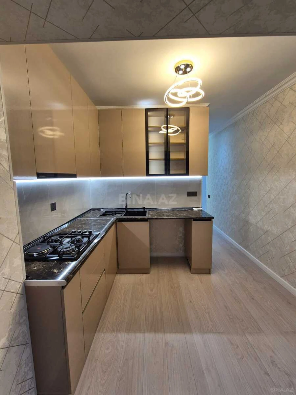 Satılır 3 otaqlı mənzil 80 m²