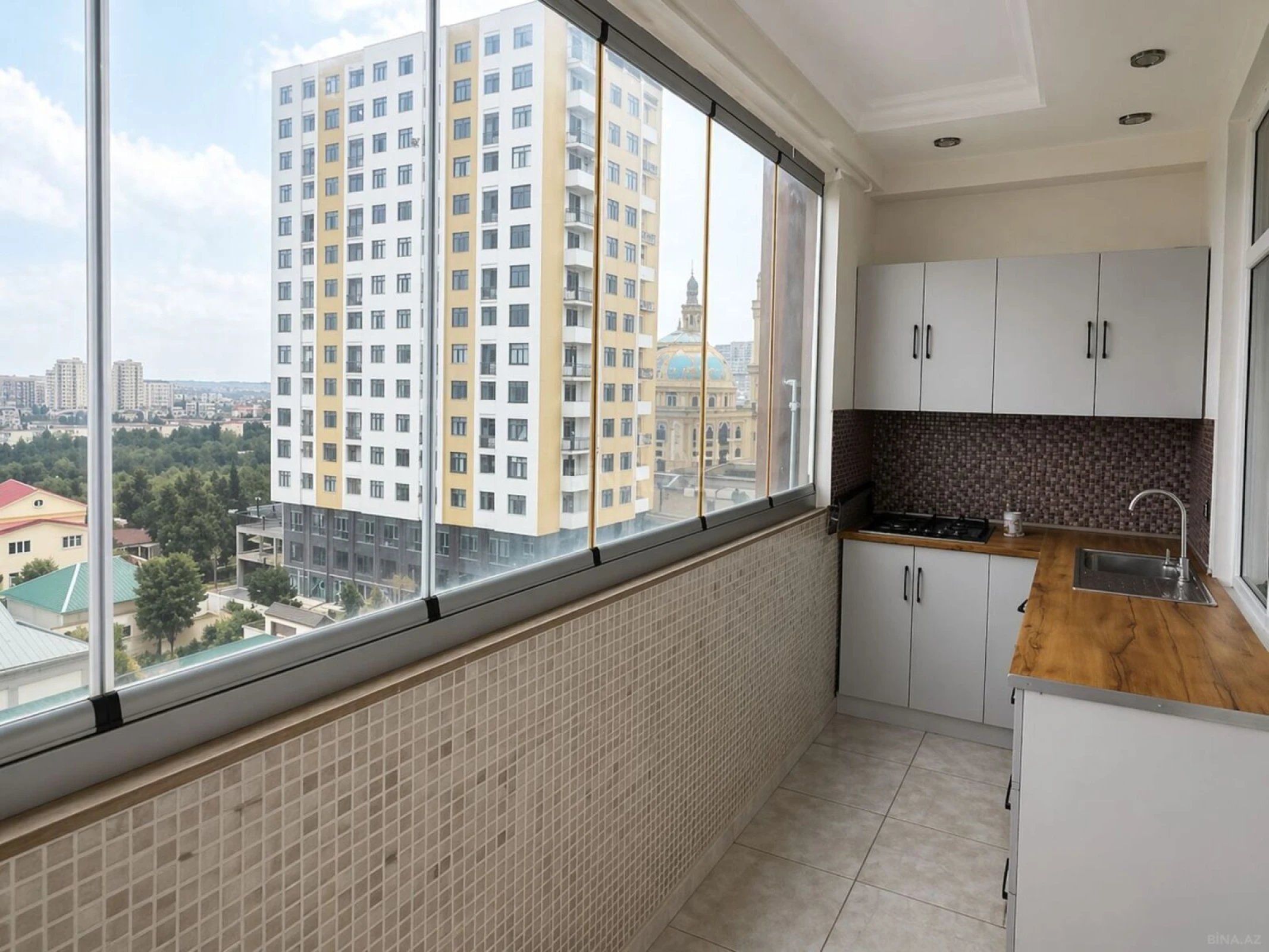 Kirayə verilir 2 otaqlı mənzil 70 m²