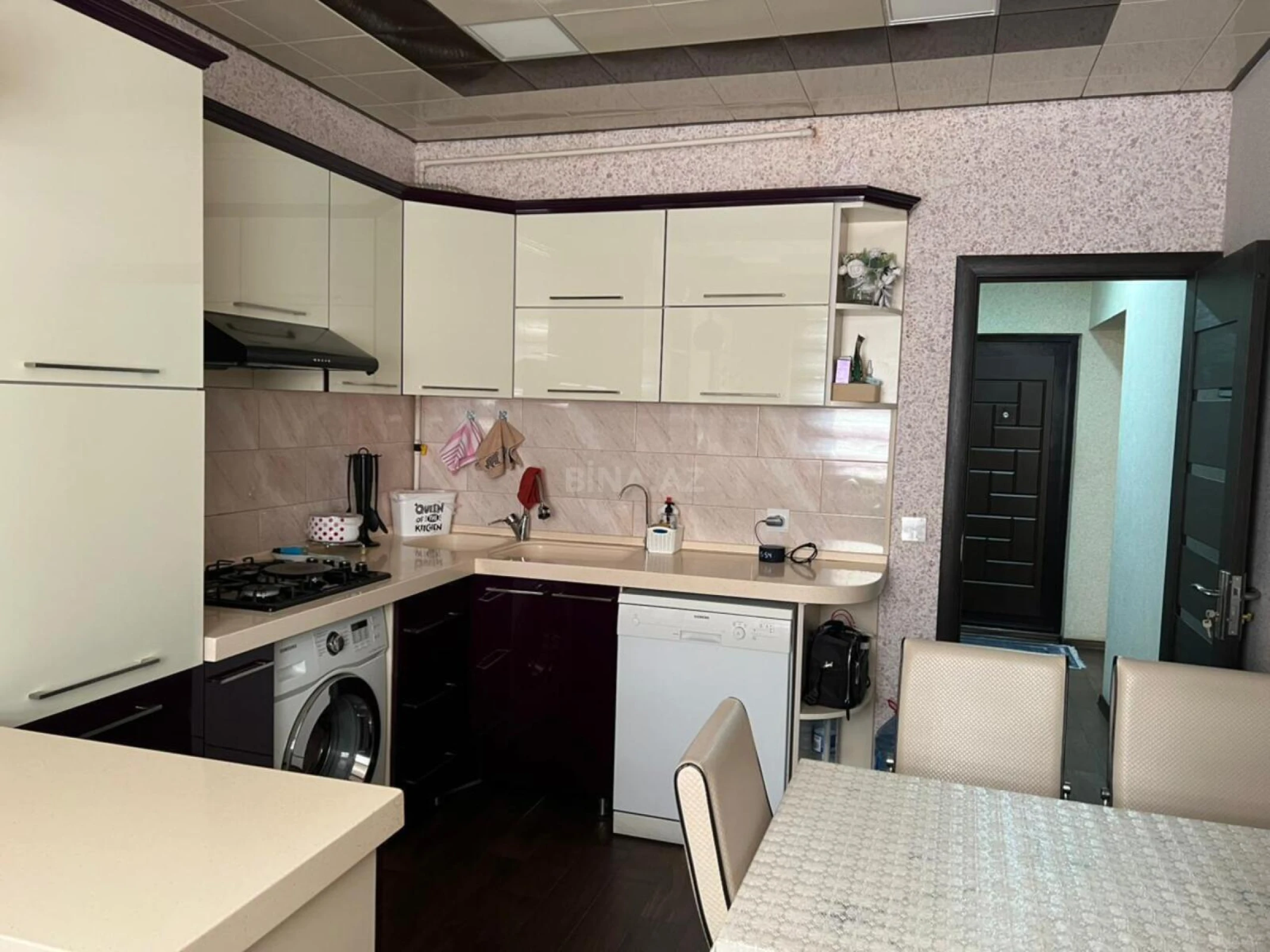 Satılır 2 otaqlı mənzil 60 m²