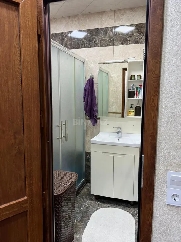 Satılır 2 otaqlı mənzil 60 m²