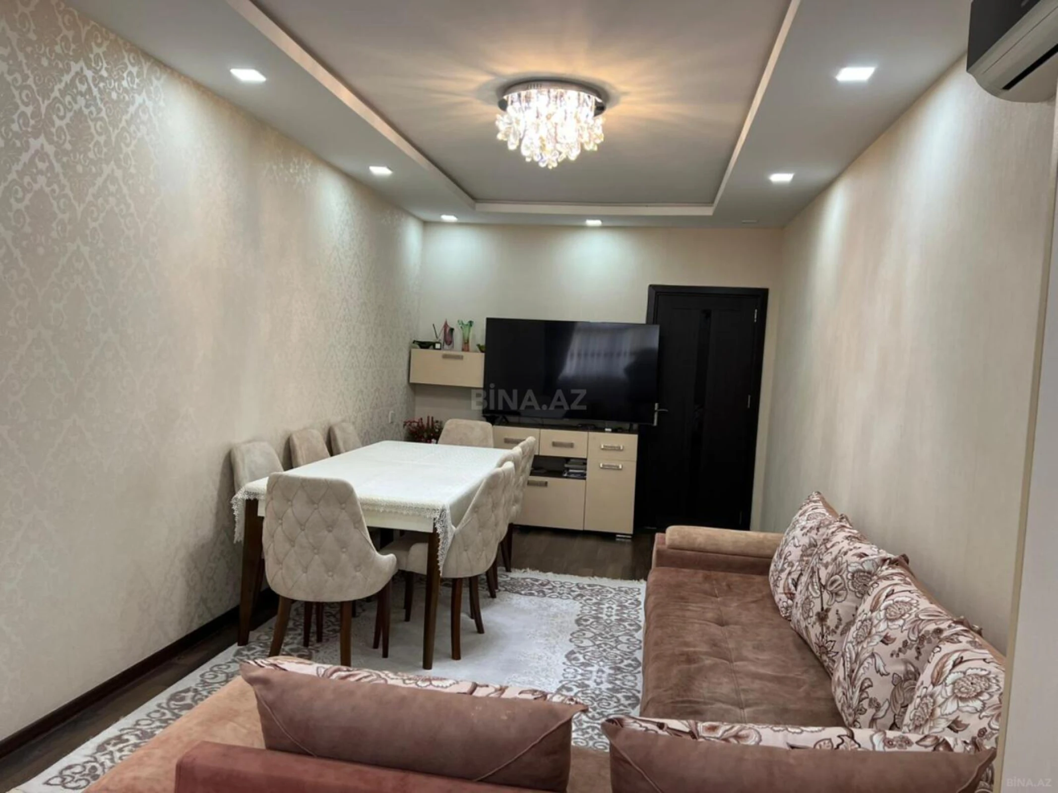 Satılır 2 otaqlı mənzil 60 m²