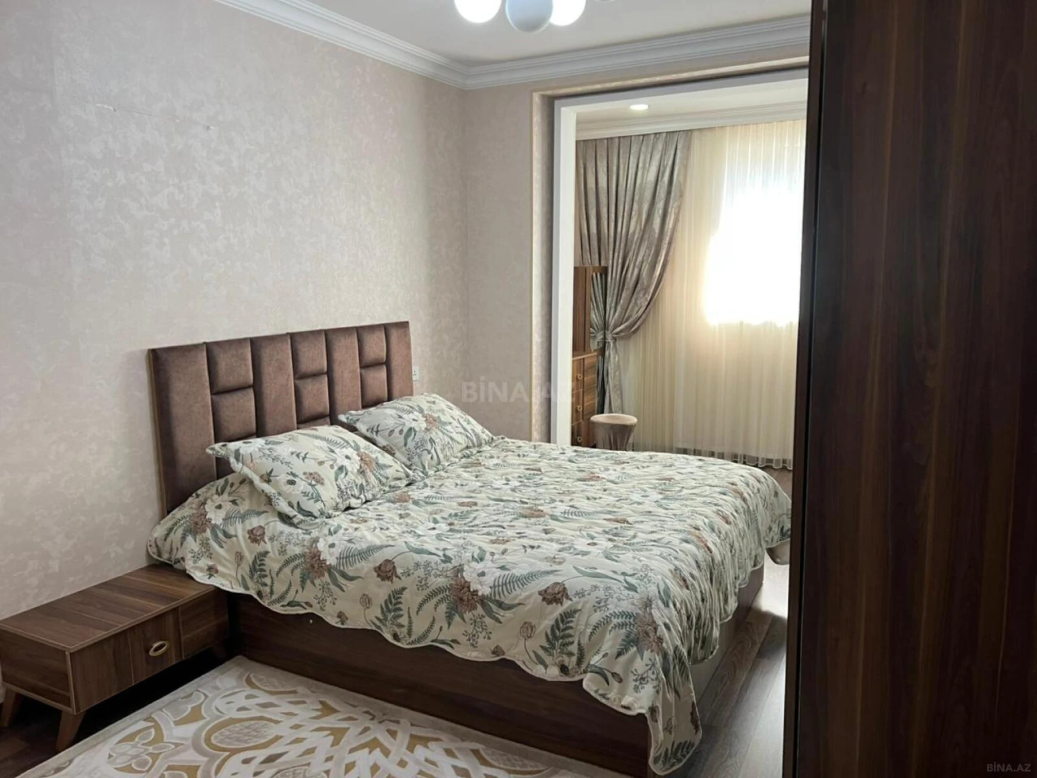Satılır 2 otaqlı mənzil 60 m²