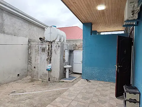 Satılır 2 otaqlı həyət evi 50 m²
